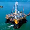 Sonat / Transocean: Offshore Platform with Tugboats
